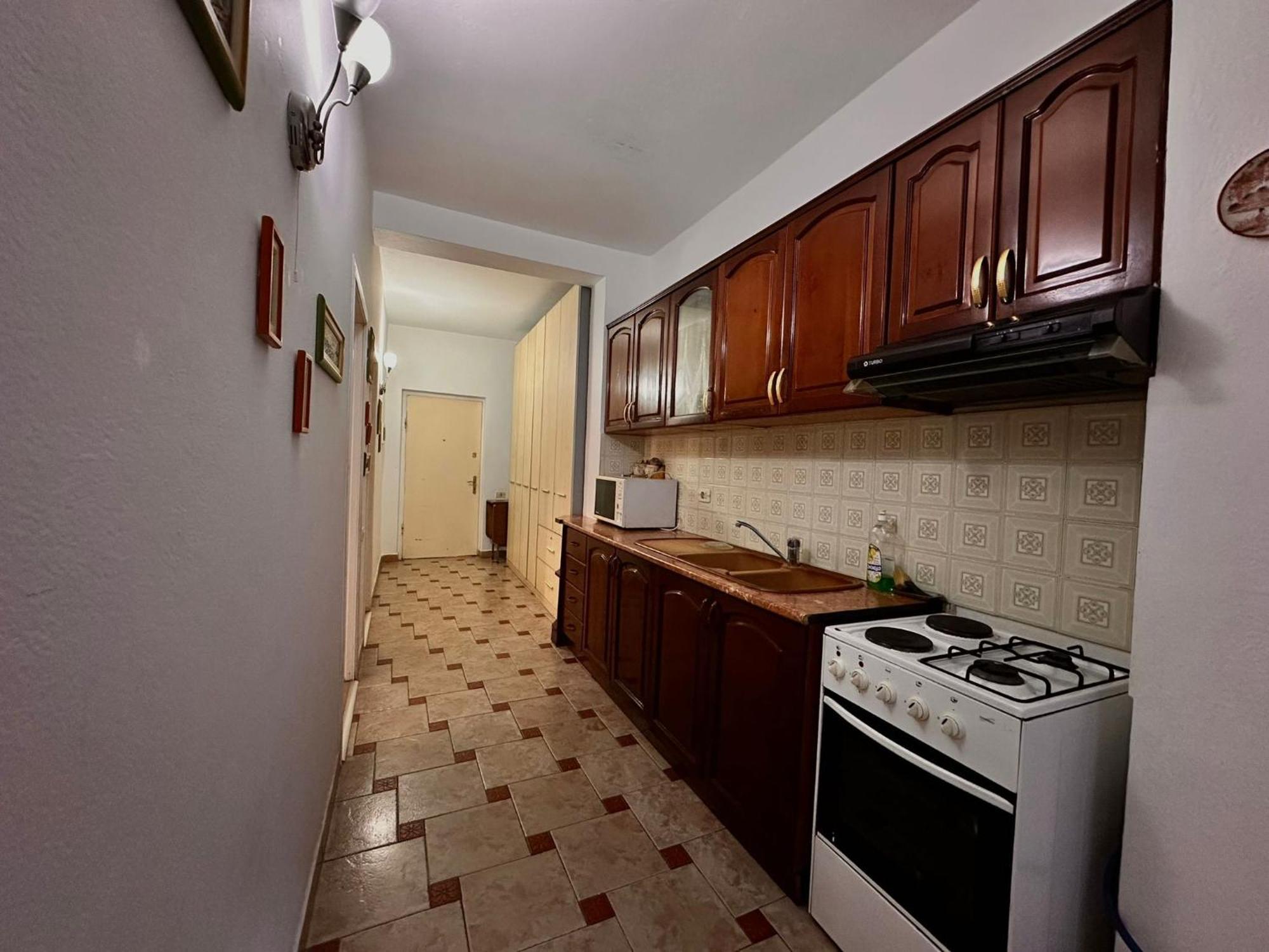 Garden View Apartment *