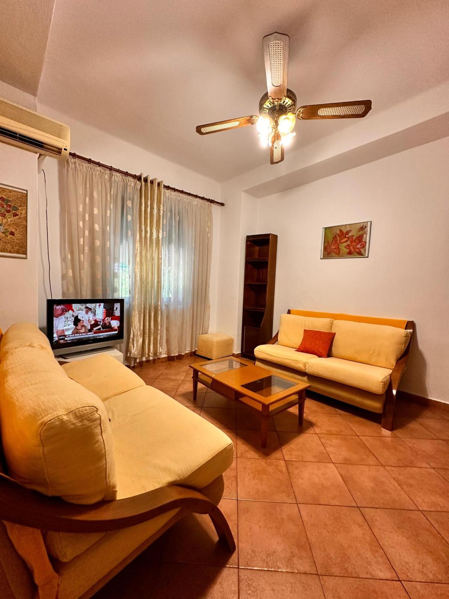 Garden View Apartment Tirana